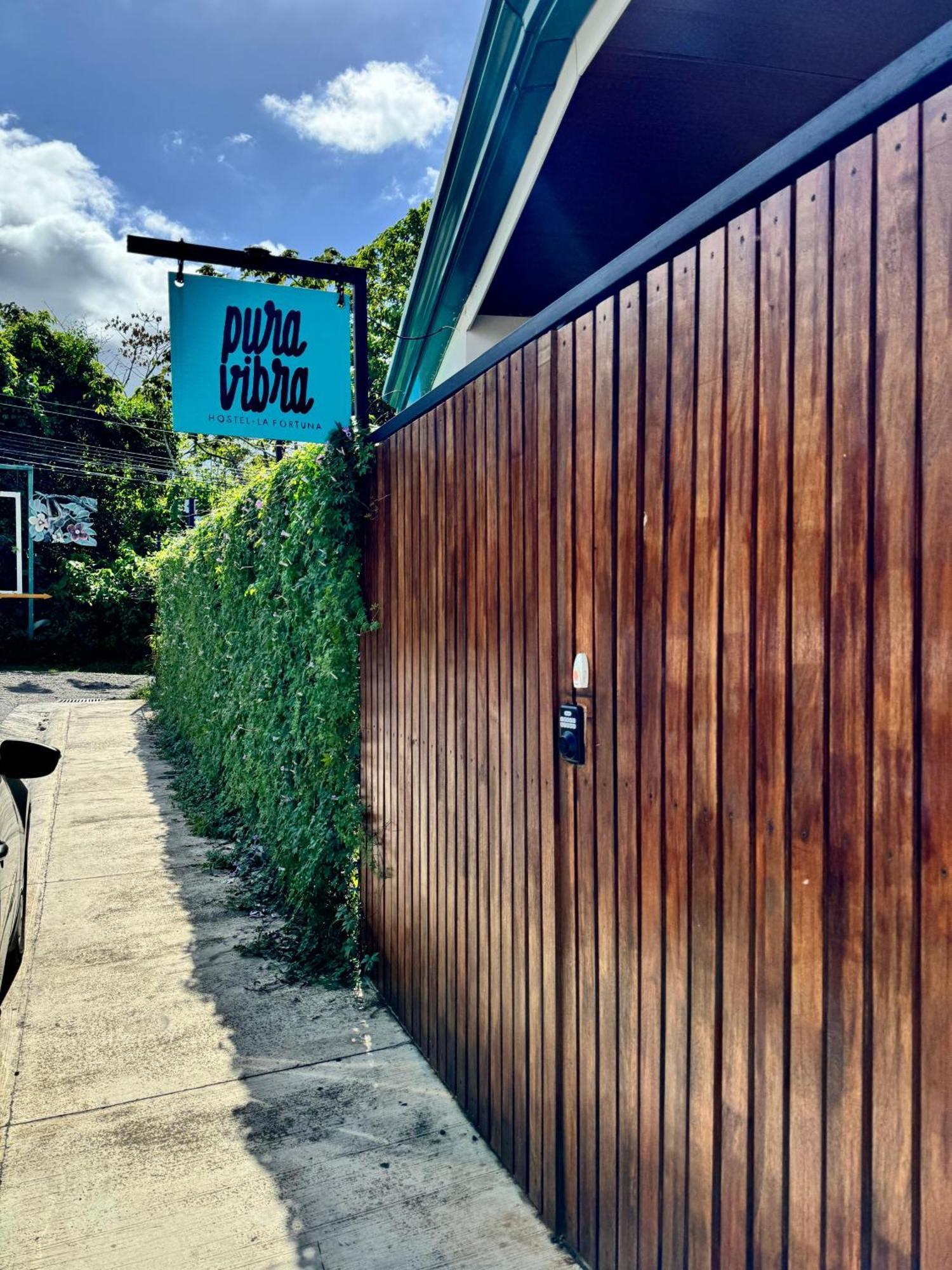 Pura Vibra Hostel La Fortuna Ngoại thất bức ảnh
